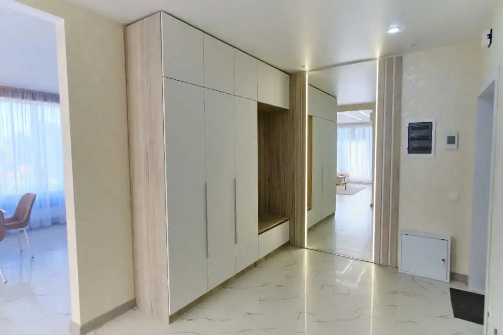 Апартаменты Дизайн 75м2 в Центре Города