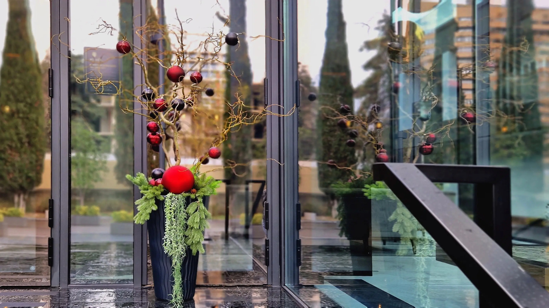 Апартаменты в отеле с всесезонным бассейном