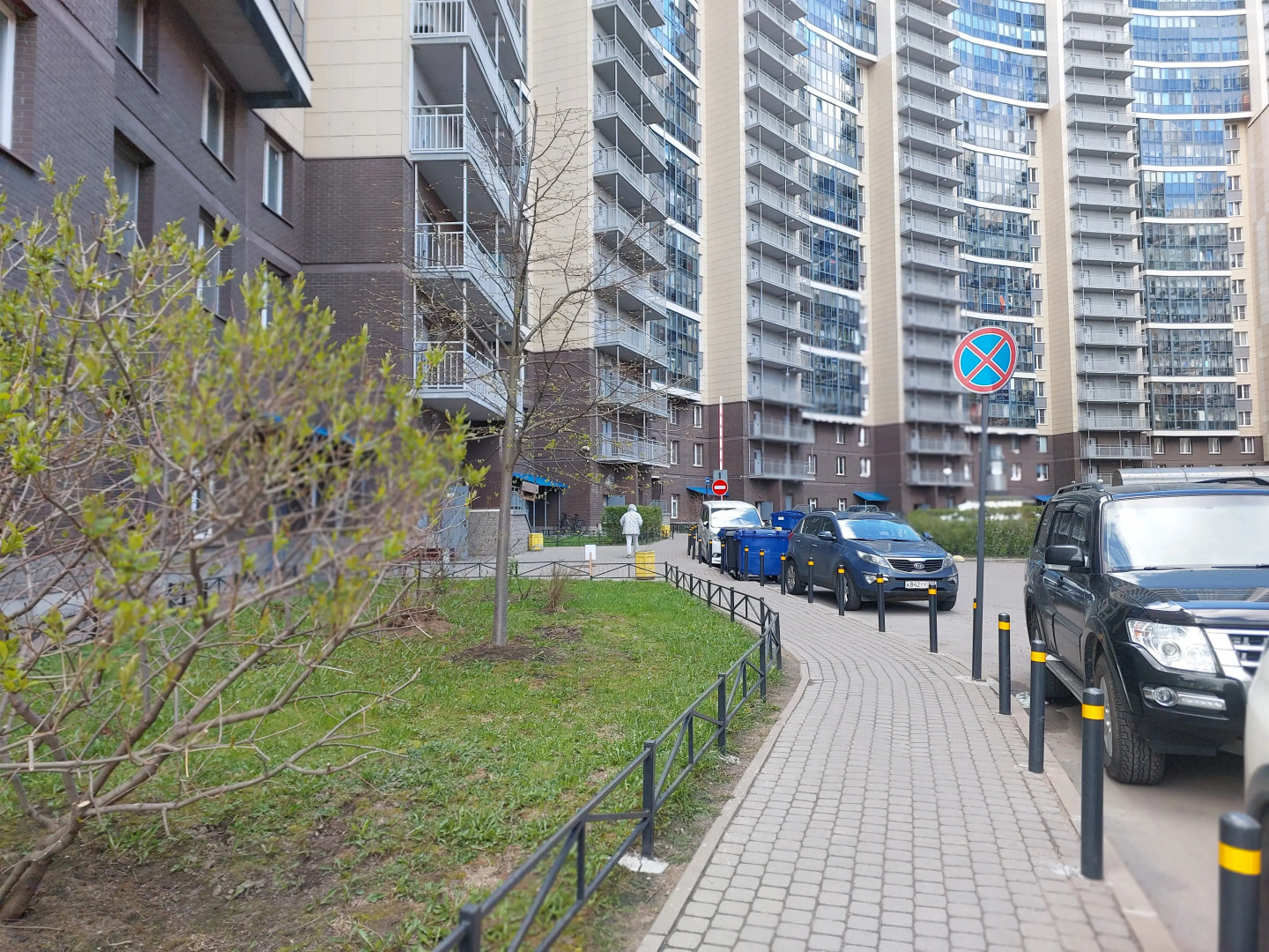 Апартаменты на проспекте Обуховской Обороны 110