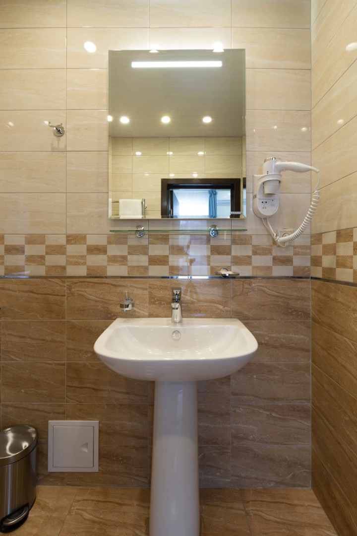 Отель Артхофф