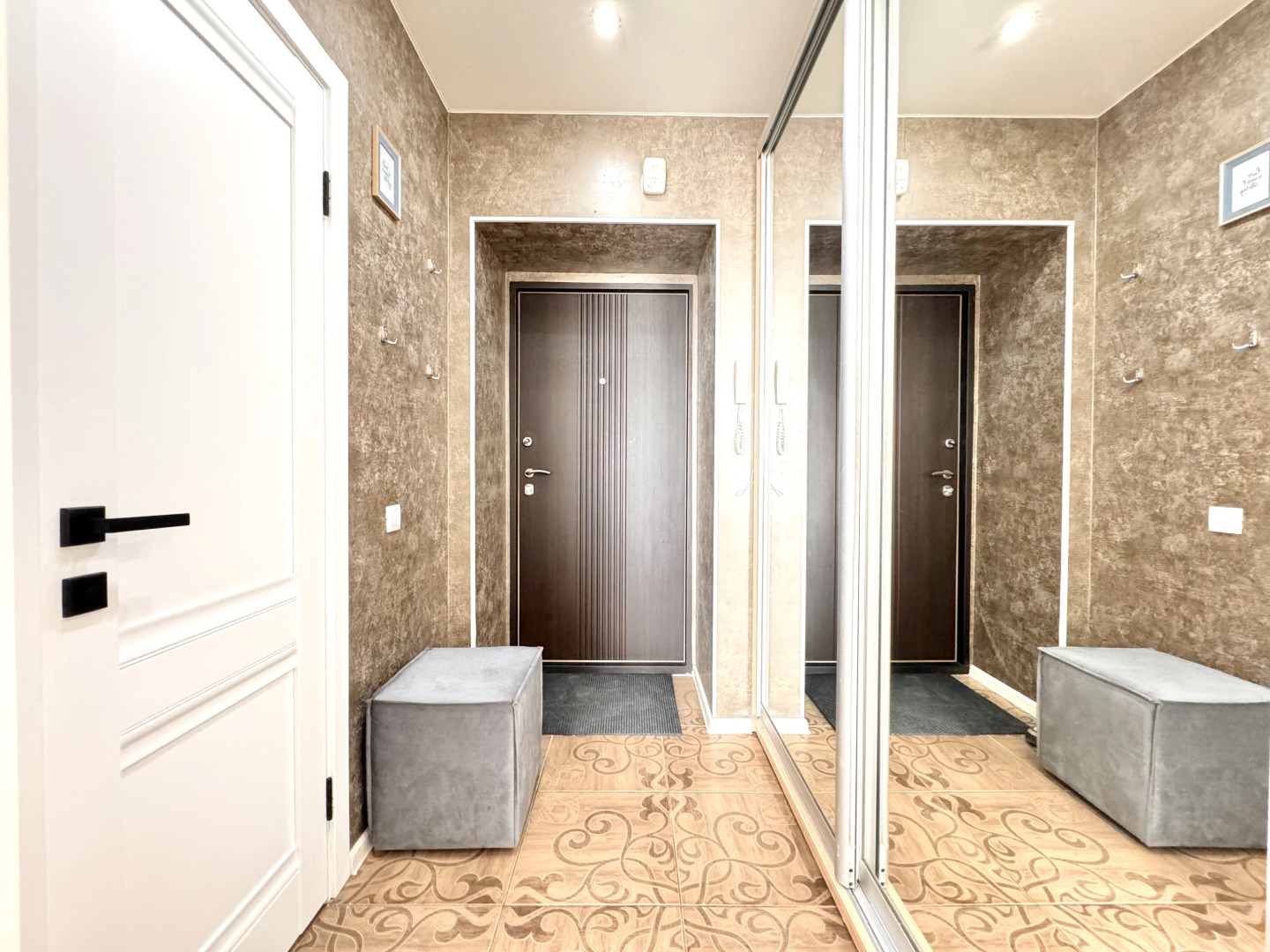 Квартира Hugge Place на Лазурной Объект №216