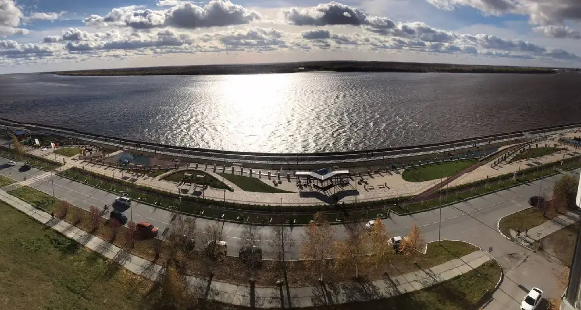 Апартаменты Ассорти, уютные однокомнатные апартаменты на 11 этаже с видом на реку "Обь" Комфорт и чистота Бесконтактный заезд 24/7