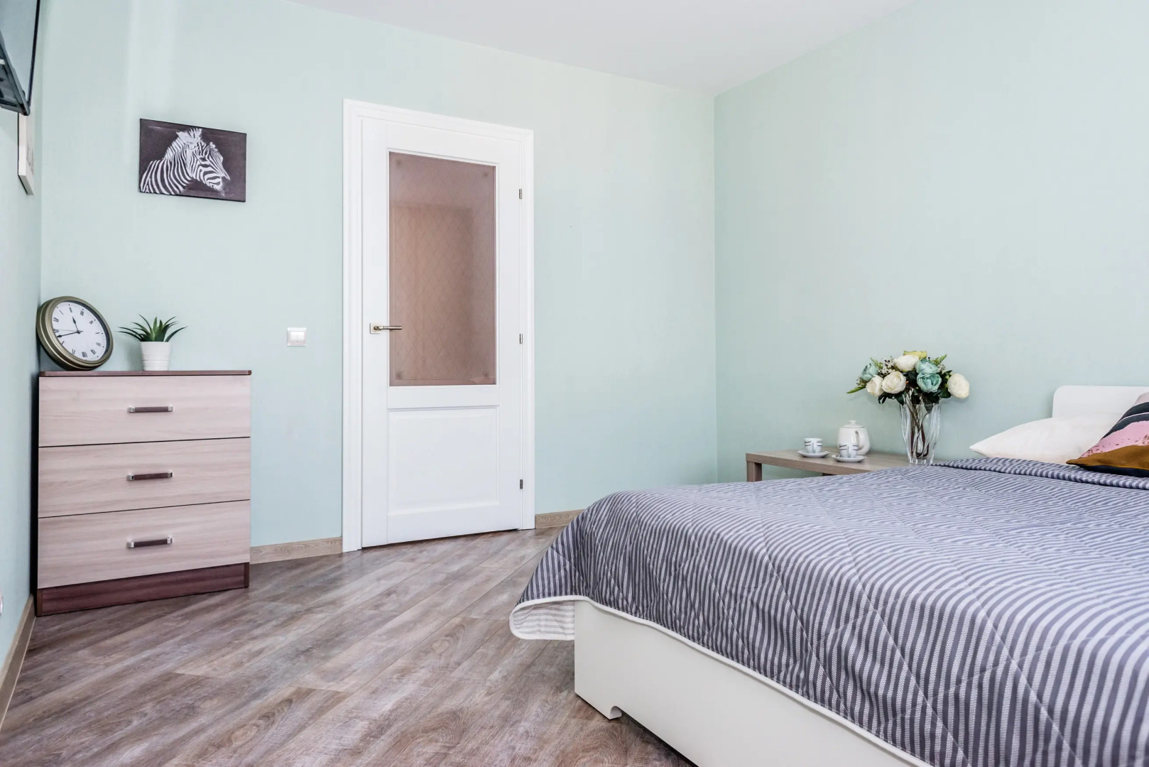 Квартира ApartHause рядом с ЖД-вокзалом и удаленным заездом