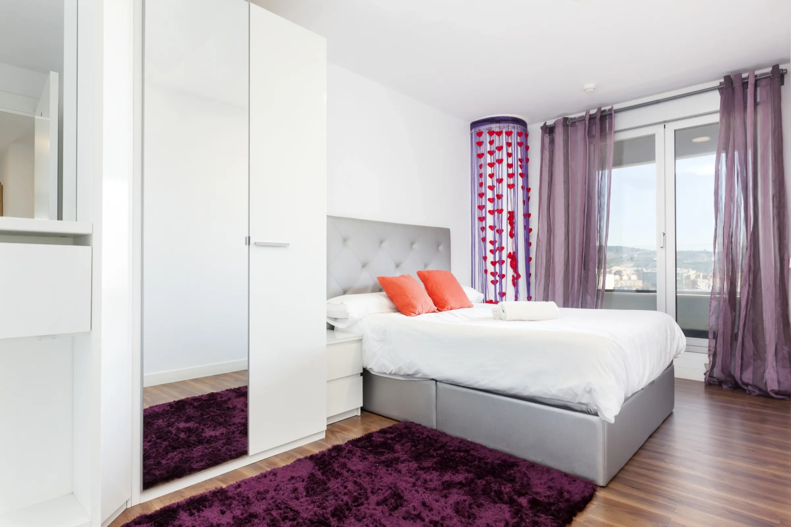 Апартаменты Akira Flats Fira Gran Via