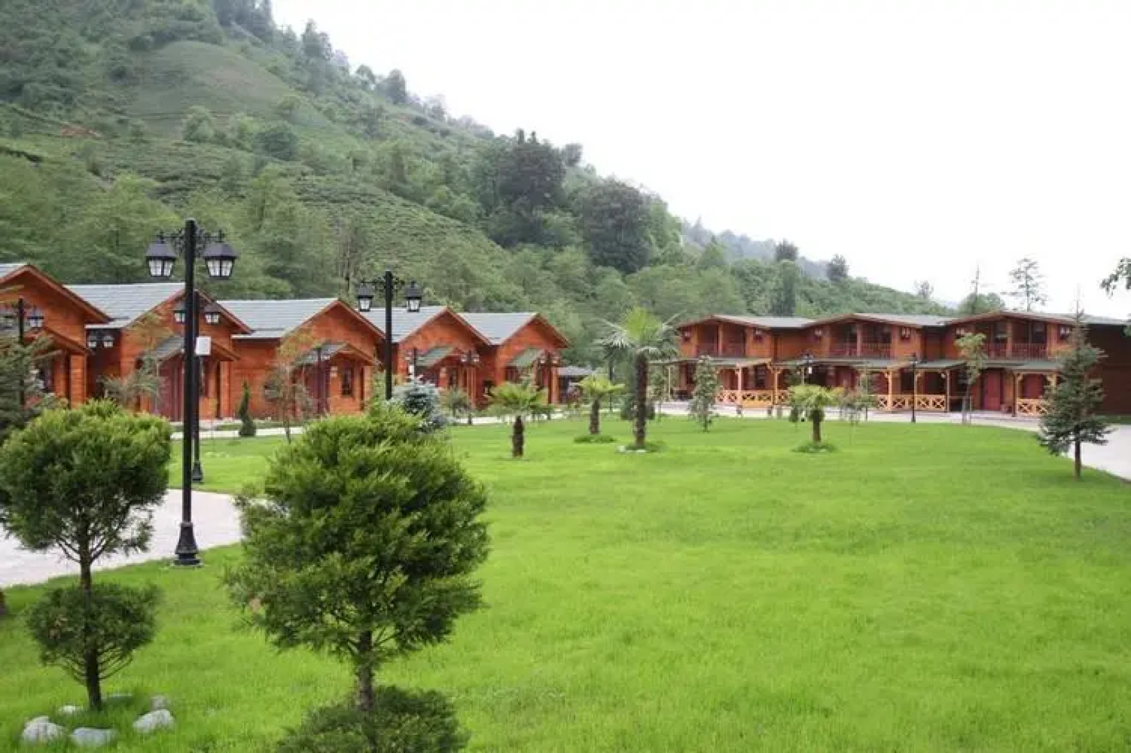 Teona Caglayan Bungalov