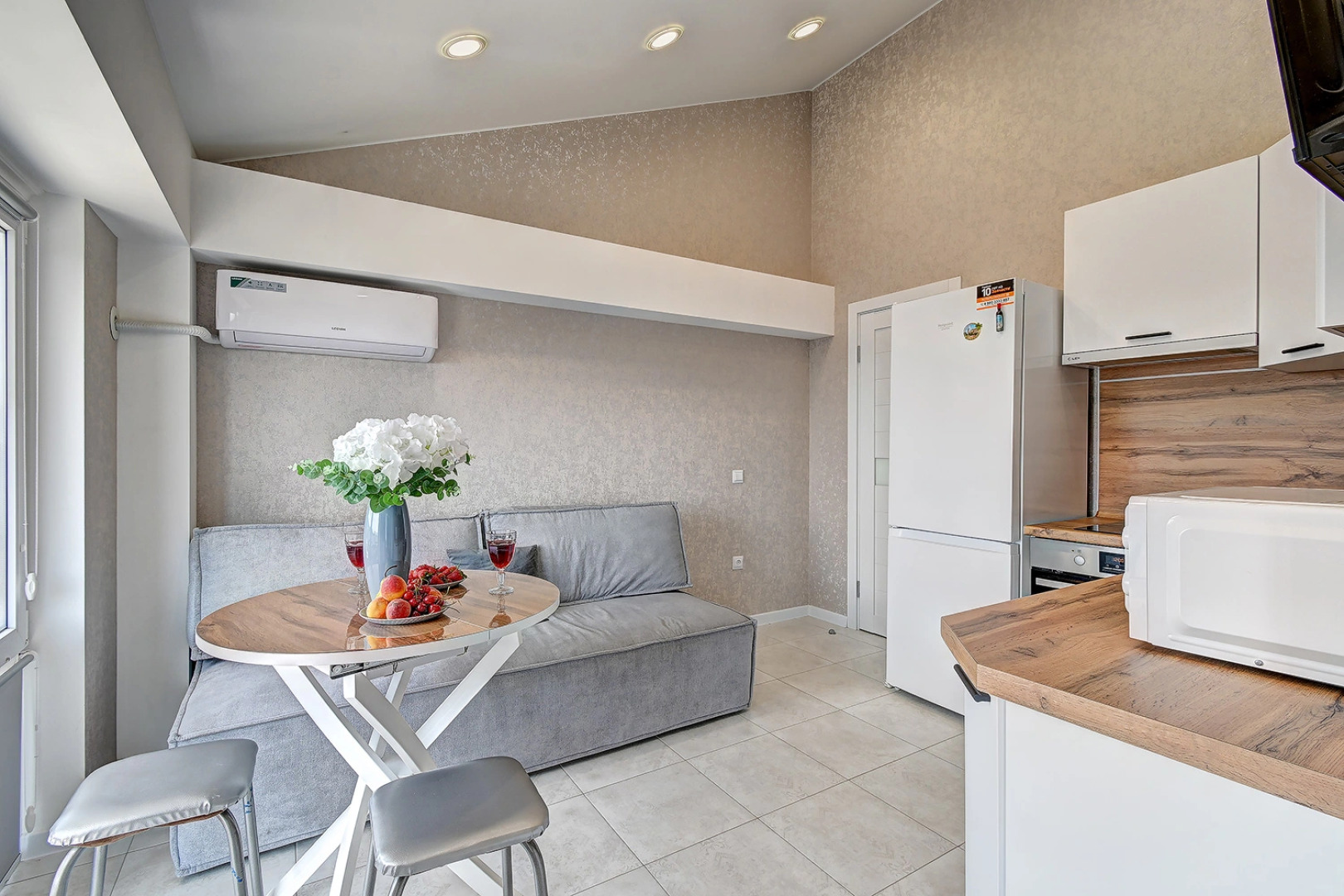 Апартаменты с круглогодичным бассейном и прекрасным видом