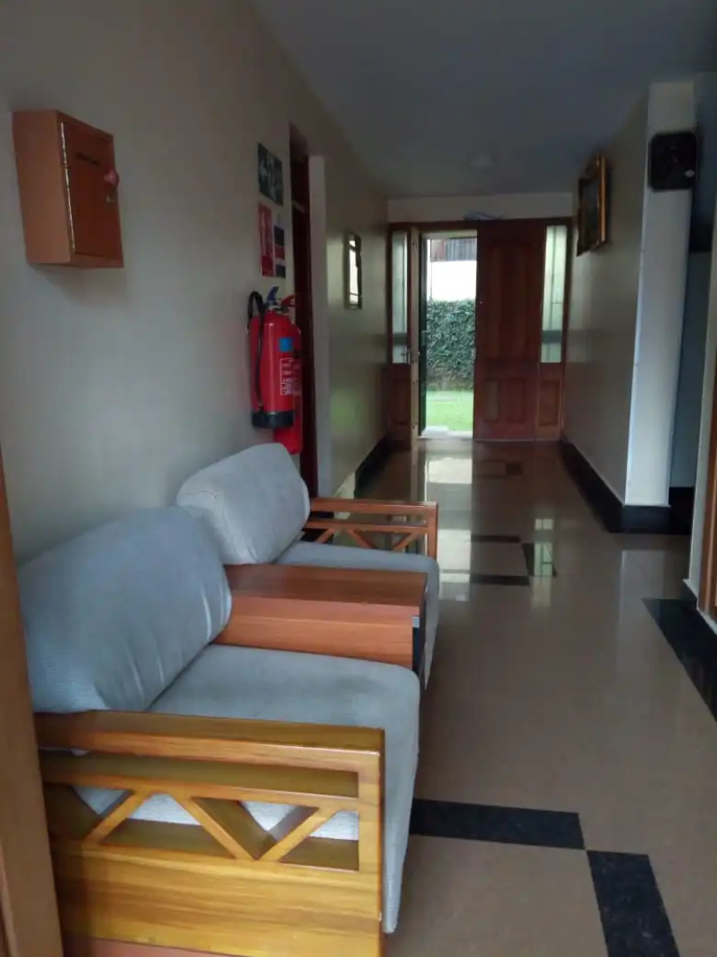 Апарт-Отель Angles Court