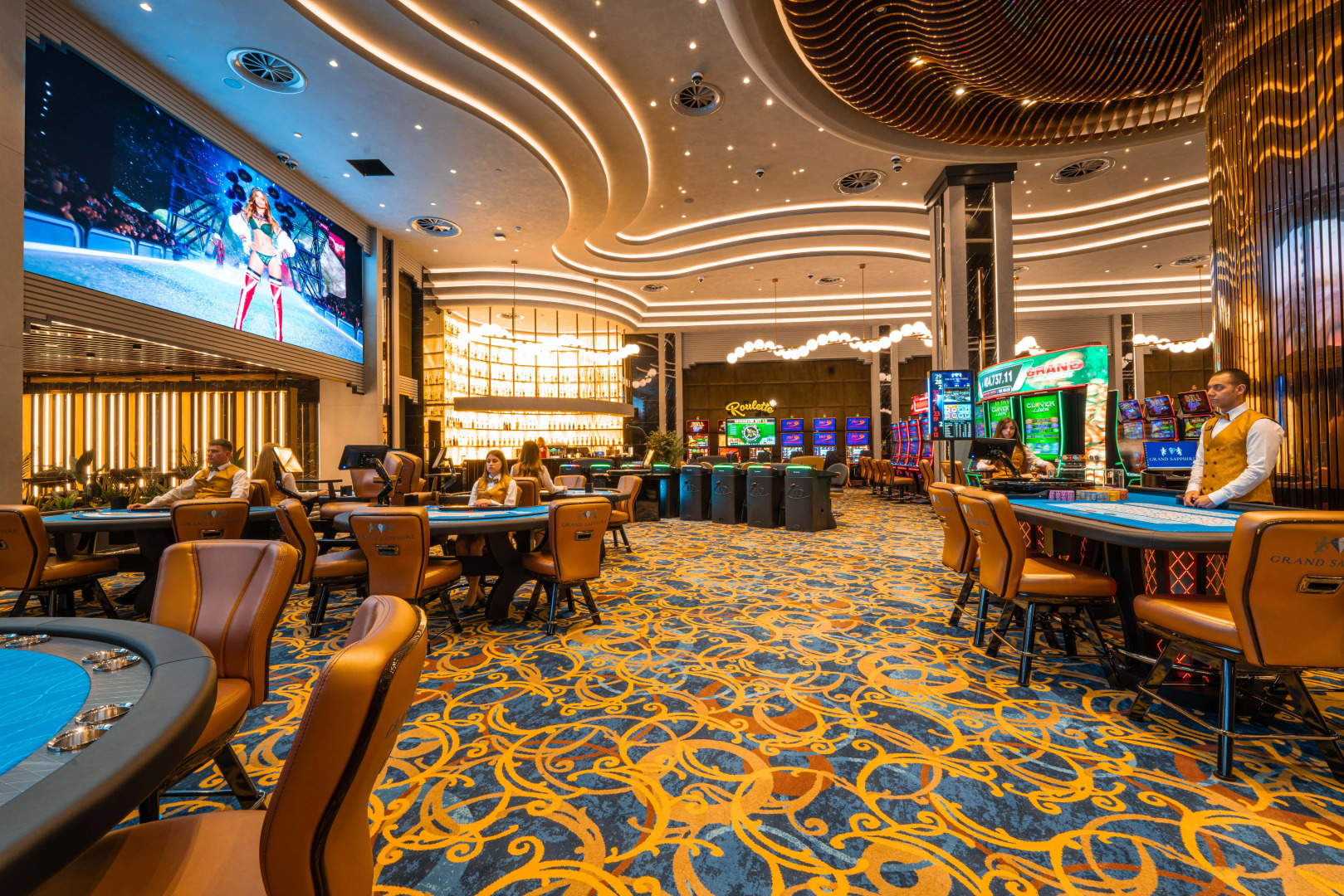 Отель Hotel Grand Sapphire Resort & Casino