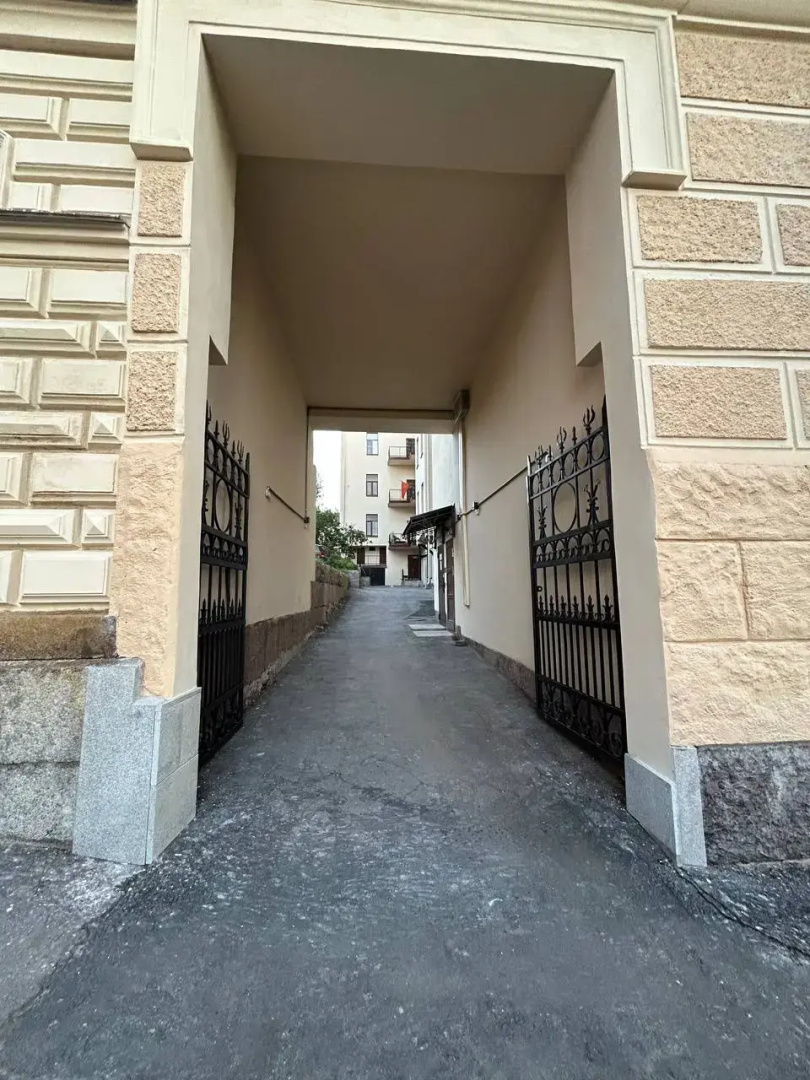 Квартира  у Часовой Башни Зеленые
