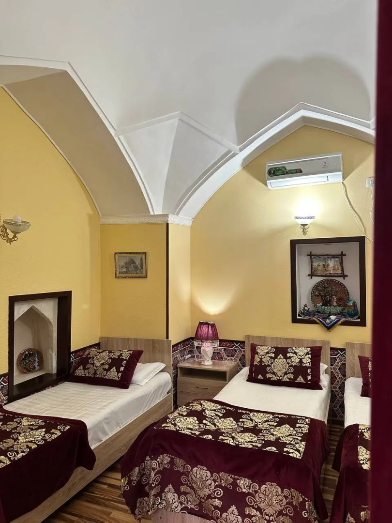 Hotel Khurjin