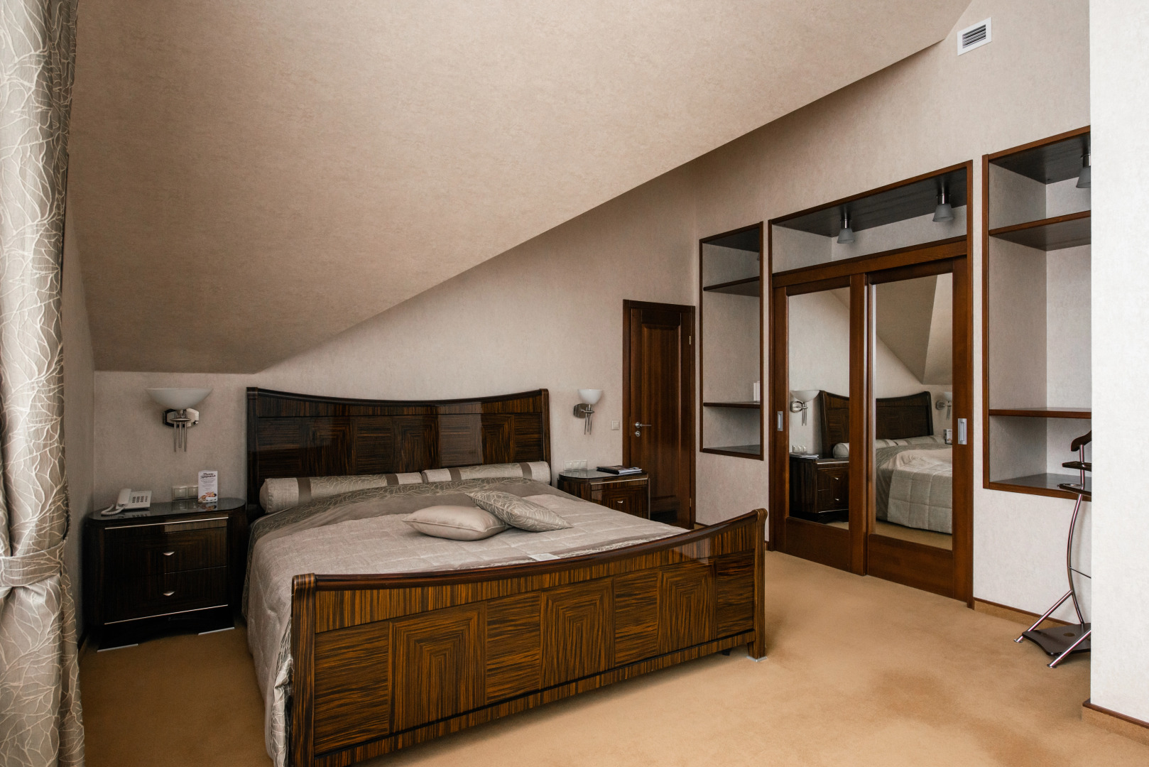 Парк-Отель Грааль