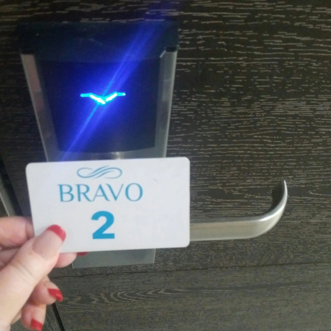 Мебелированные комнаты Мини отель Bravo