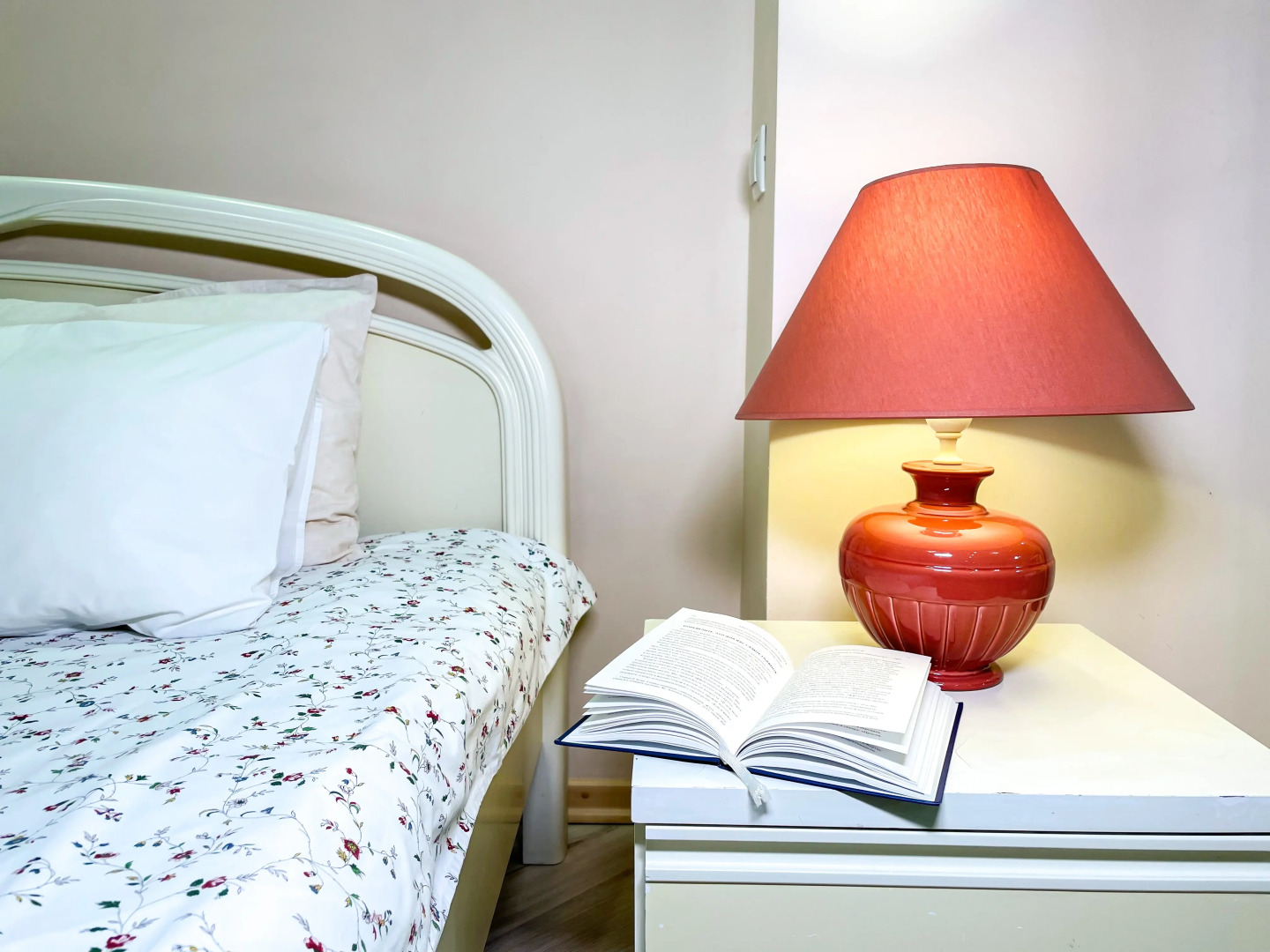 Апартаменты Элегантная Студия Рядом с Метро