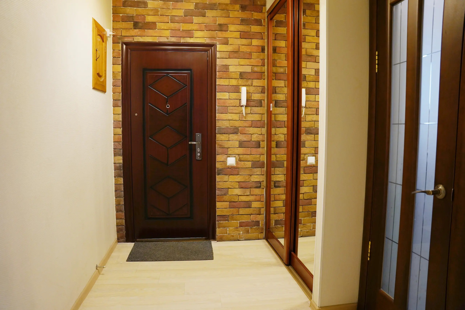 Апартаменты O.G.N.I. Светланская, д. 117