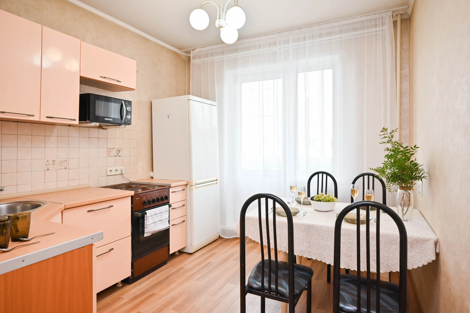 Квартира 2 комнатная уютная рядом с ТРЦ Планета