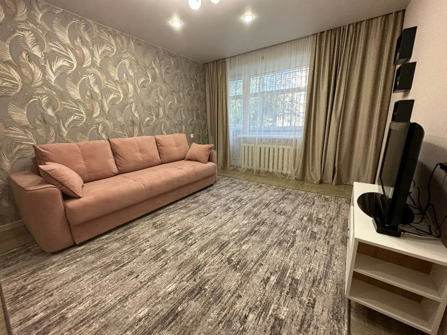 Квартира Двухкомнатная на Руднева