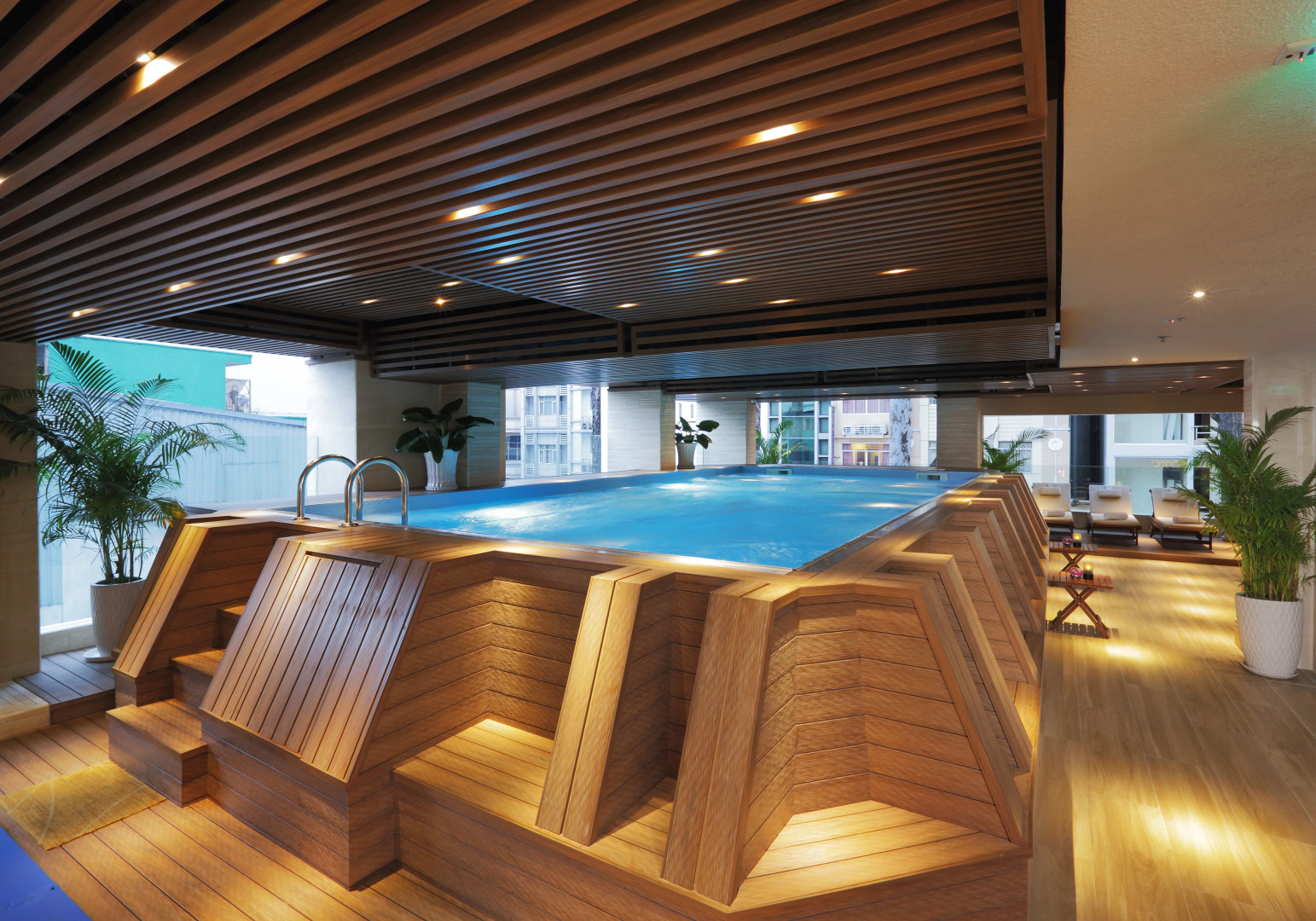 Отель Harmony Saigon Hotel & Spa