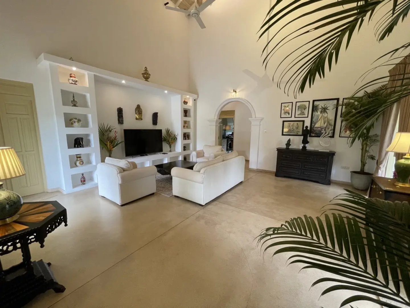 Вилла Claire Villa by Younger Villas & Resorts
