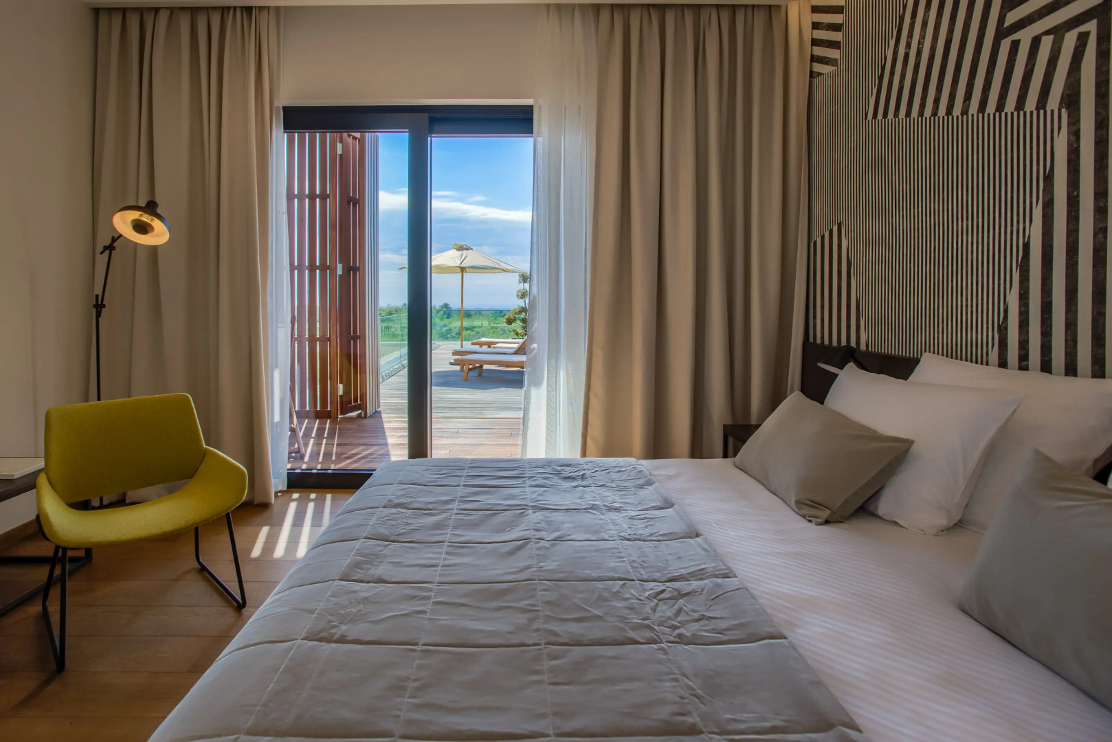 Вилла Yellow Tree