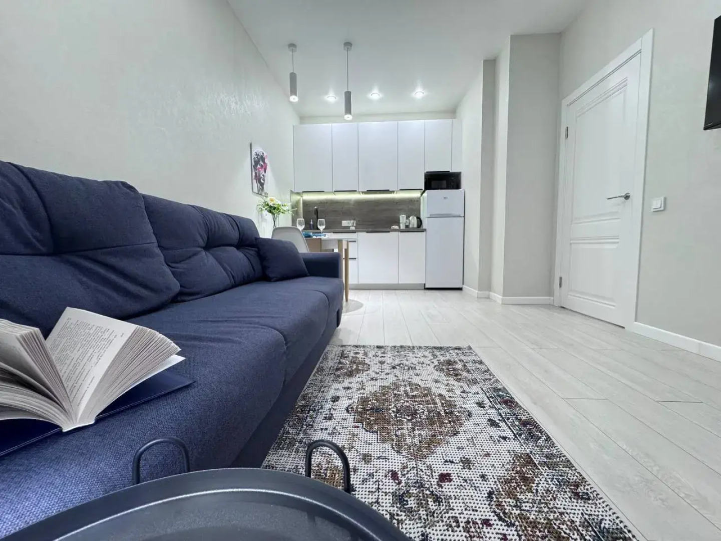 Квартира Евродвушка FamilyStyle в Новом районе Москвы