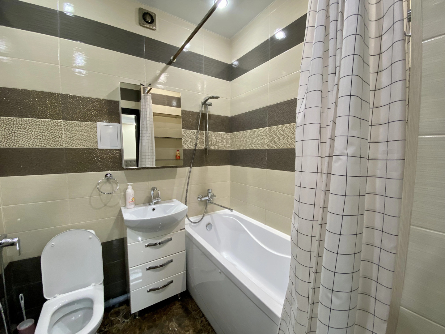 Апартаменты на Рабоче-Крестьянской 7