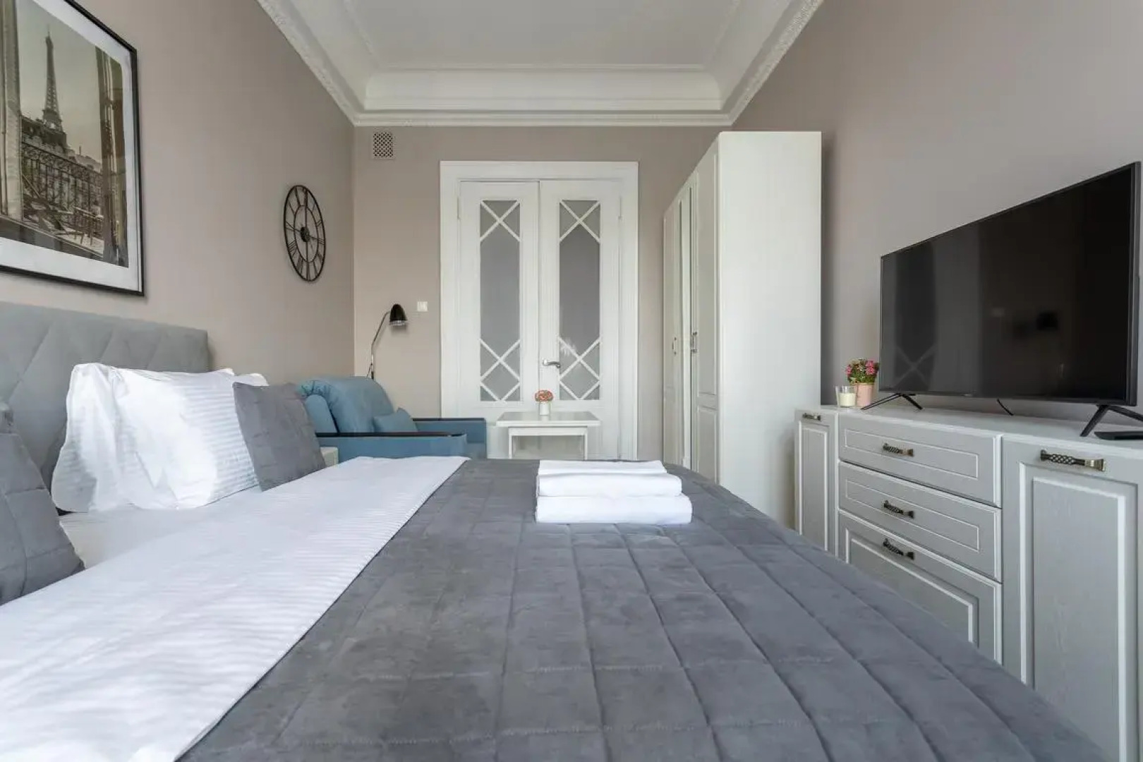 Апартаменты Люкс с Двумя Спальнями и Видом на Кремль