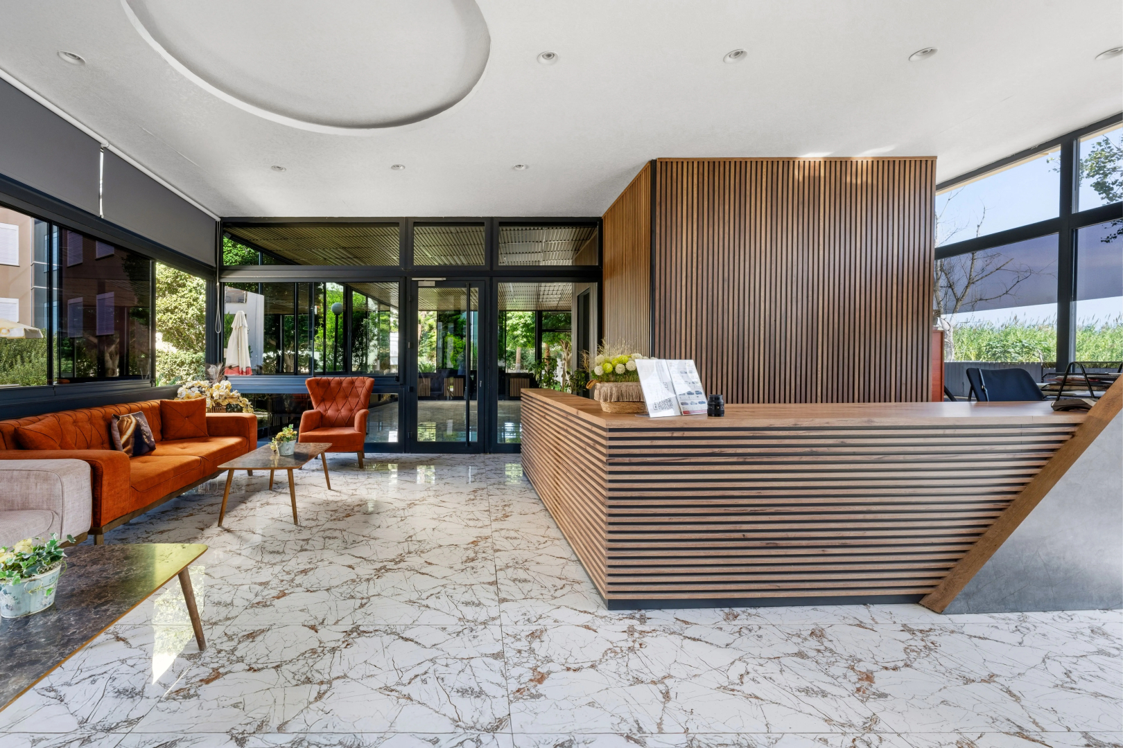 Apartments River Park Residence Lara
