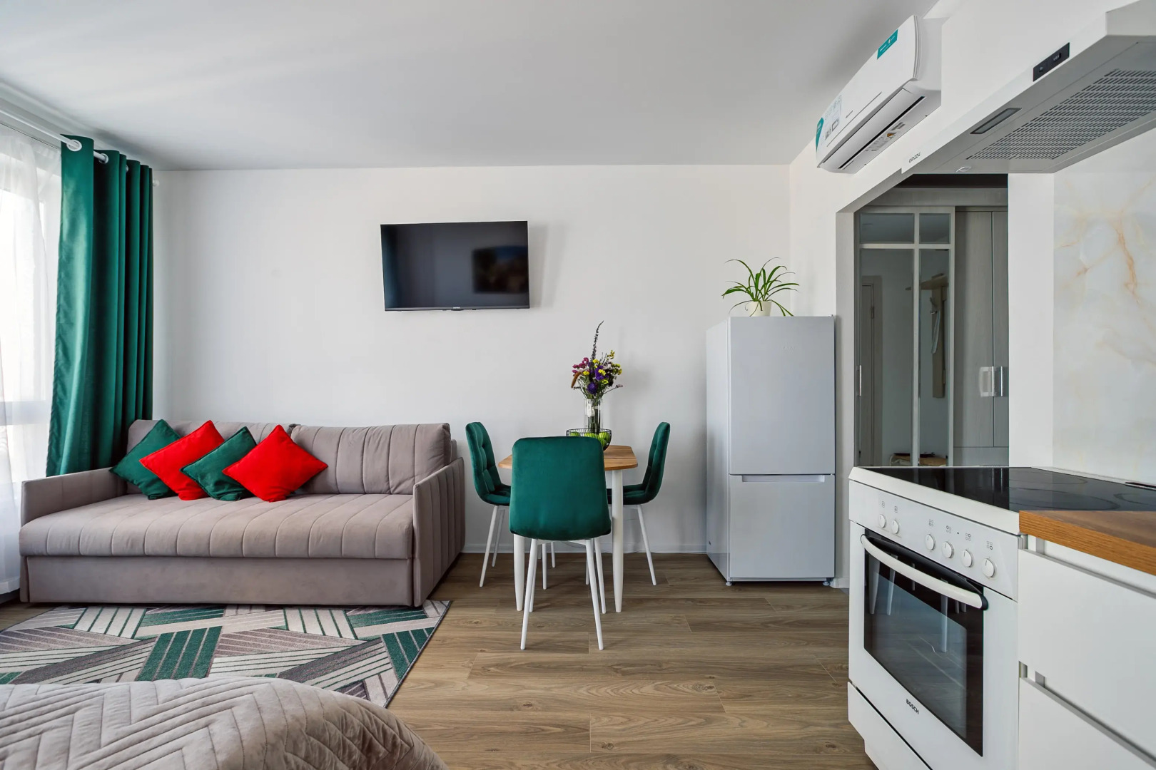 Апартаменты #1 Superior Studio for 2+2 by Lo Apartments