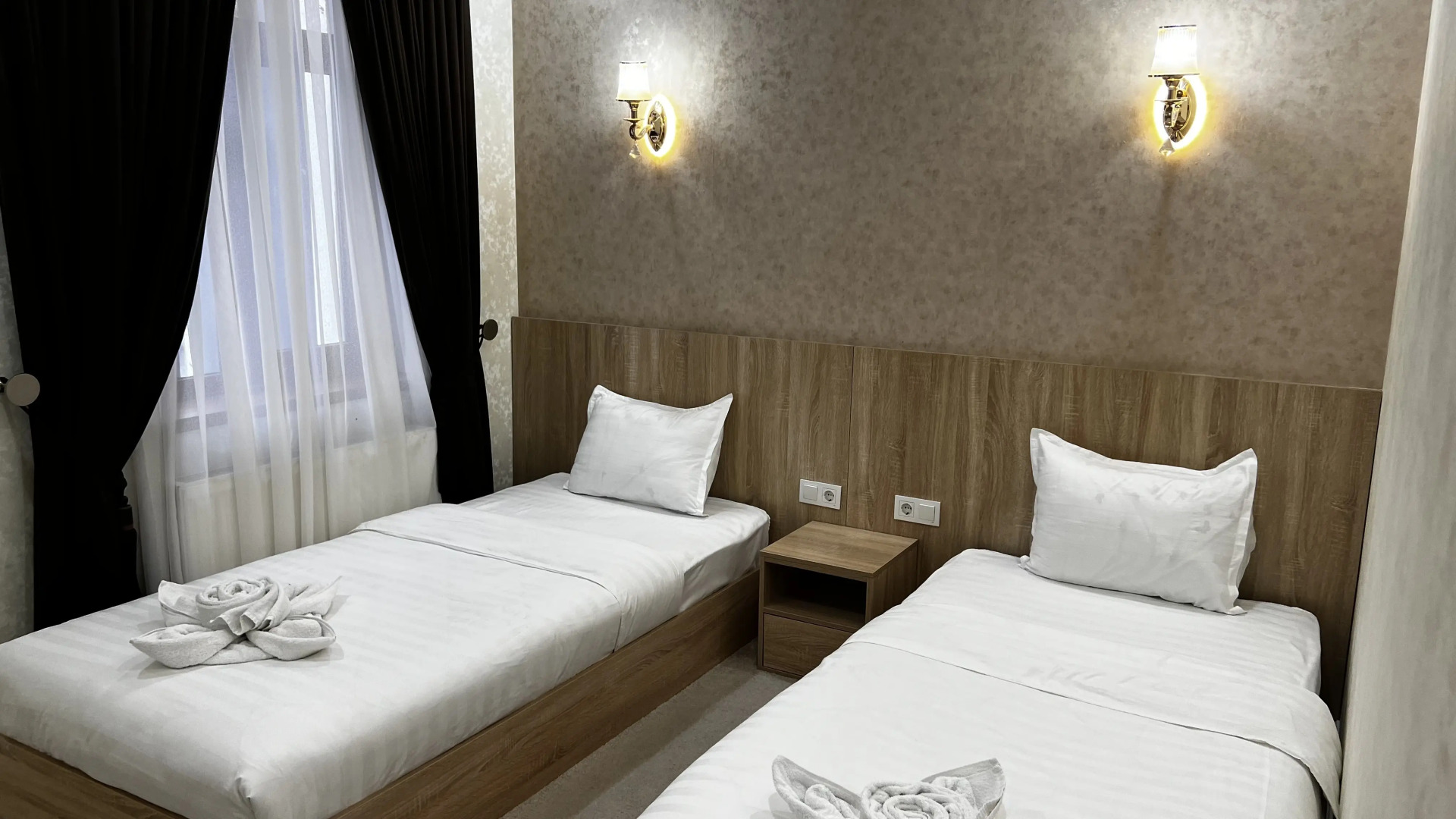 Ohu Palace Hotel & Restaurant