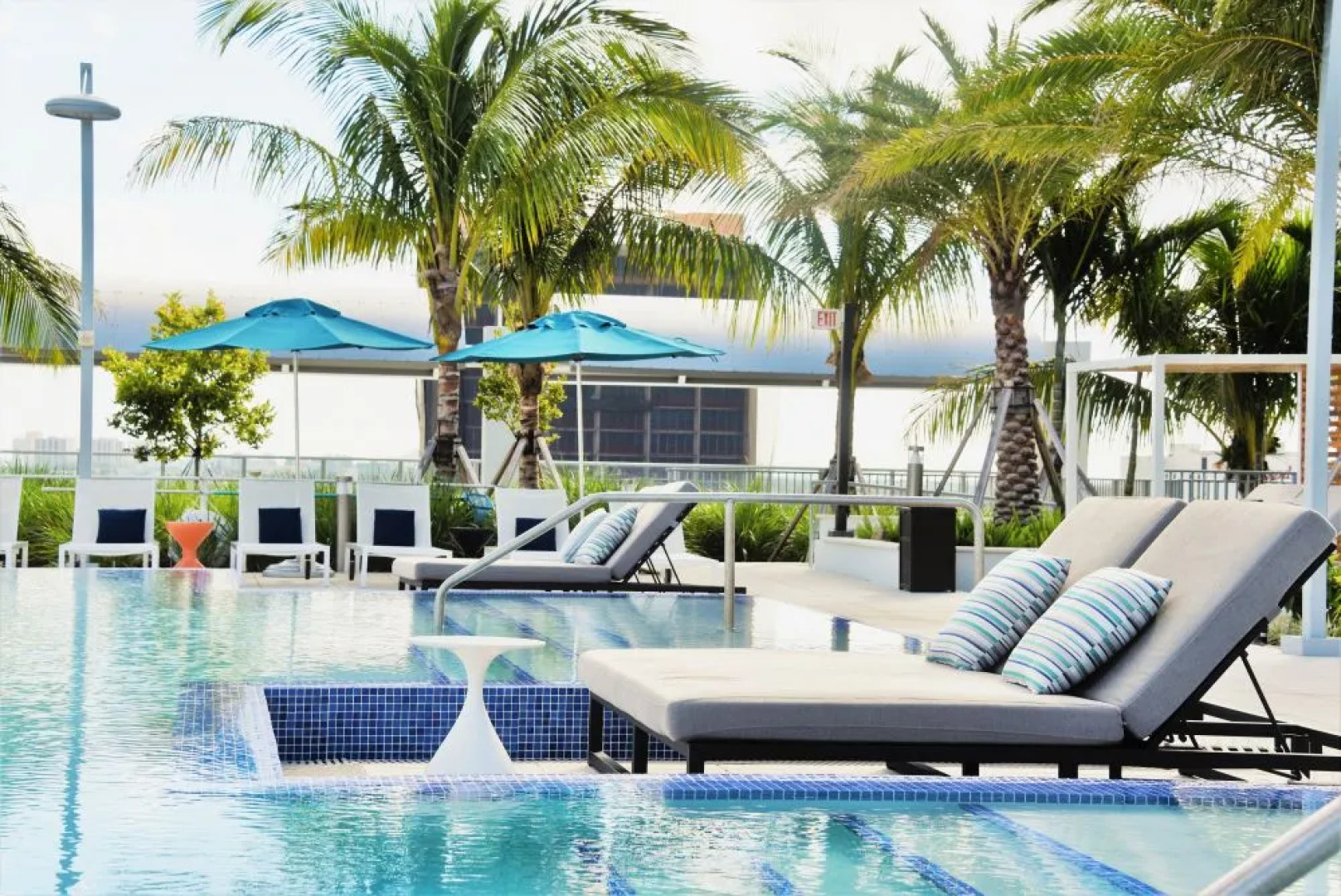 Апарт-Отель Hollywood Beach Luxury Residences