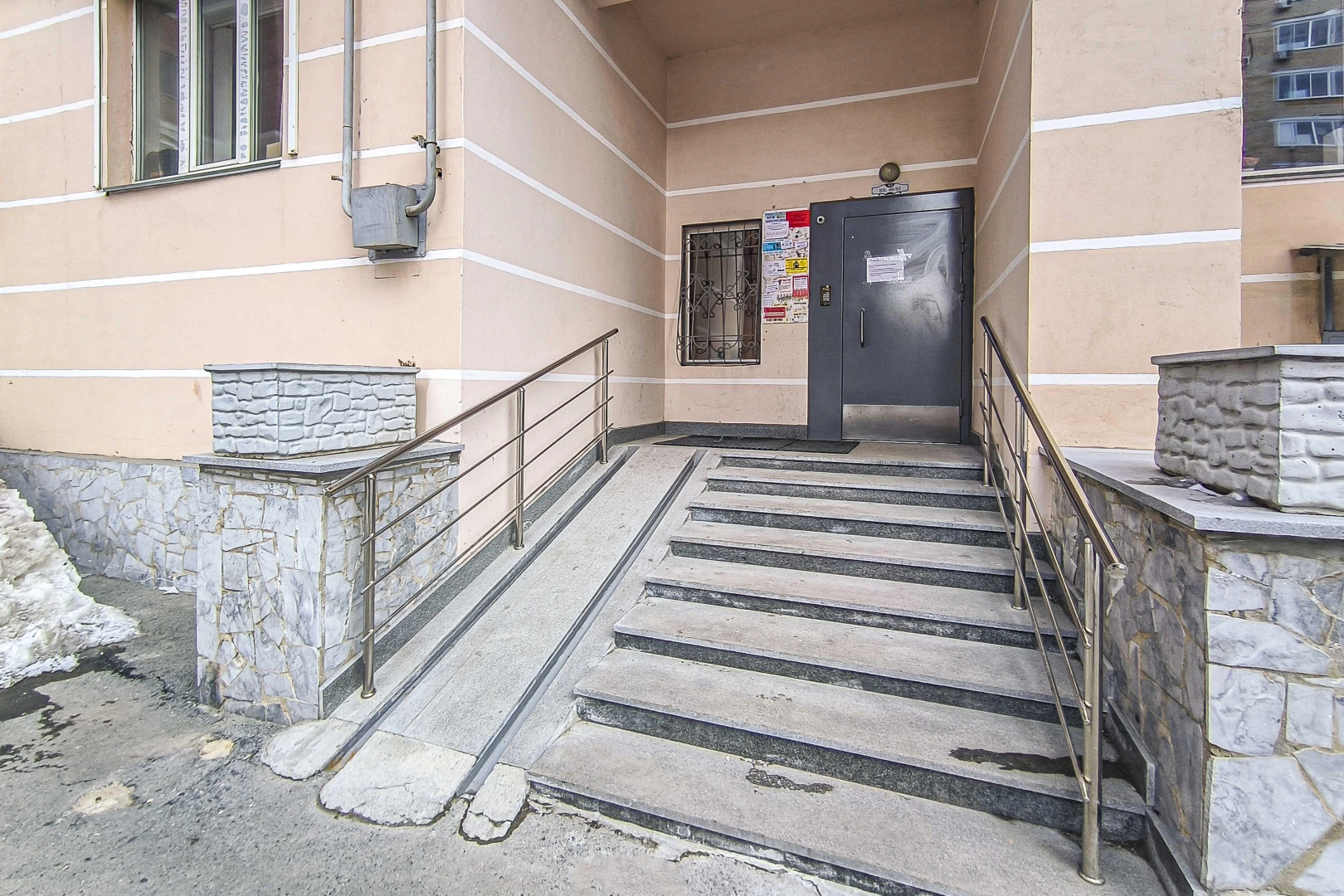 Квартира Большая Двушка