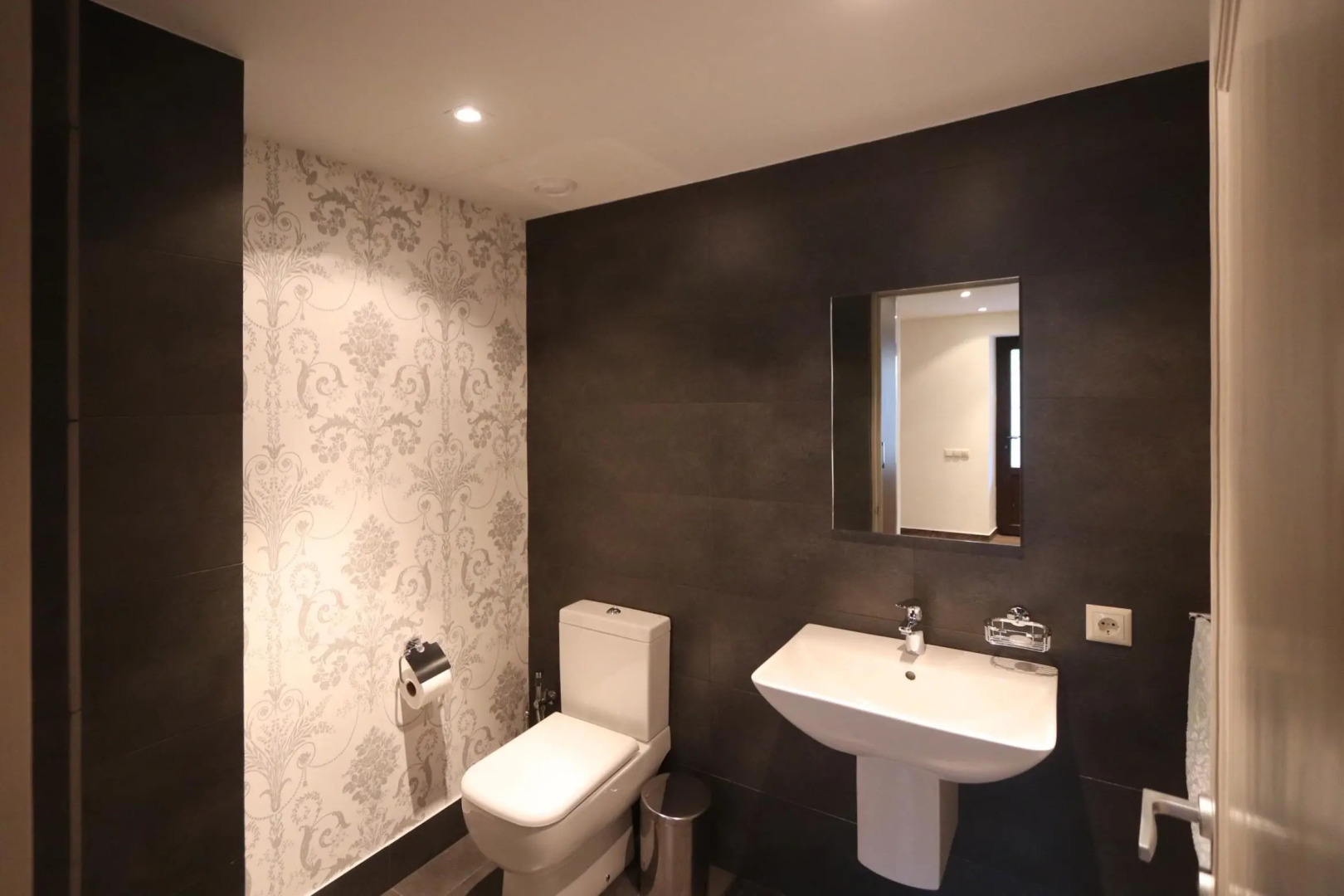 Отель Teghenis Resort