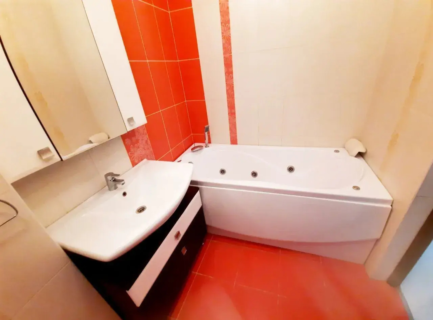 Квартира на Стройотрядовской