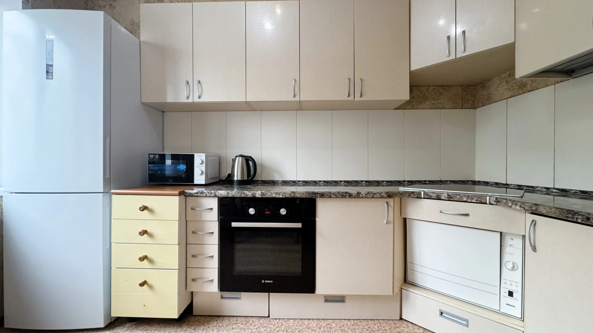 Апартаменты Попова 26