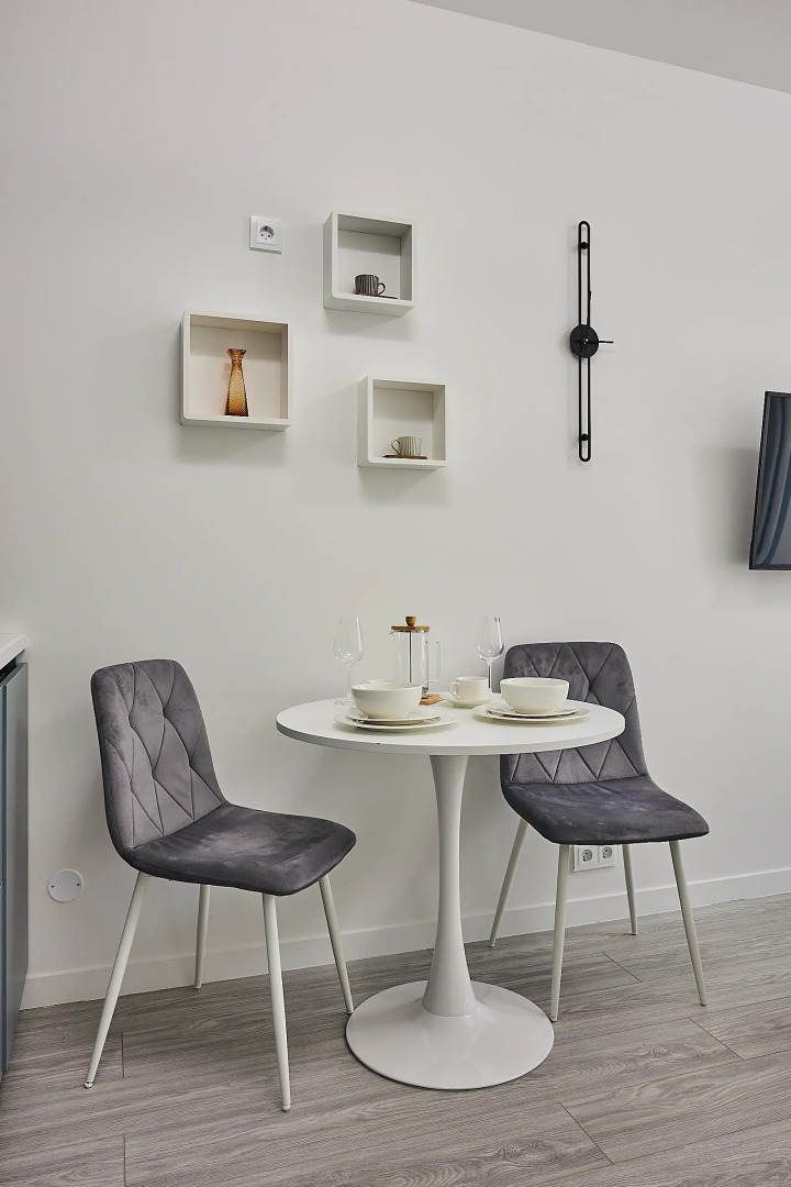 Апартаменты в комплексе с бассейном набегу Финского залива