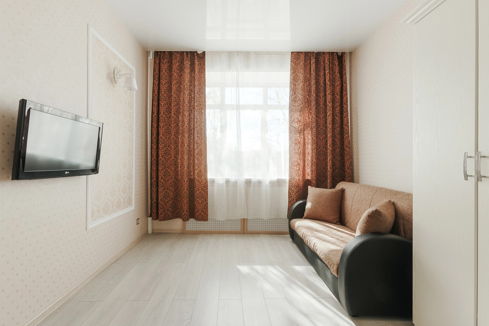 Квартира на Октябрьском Проспекте