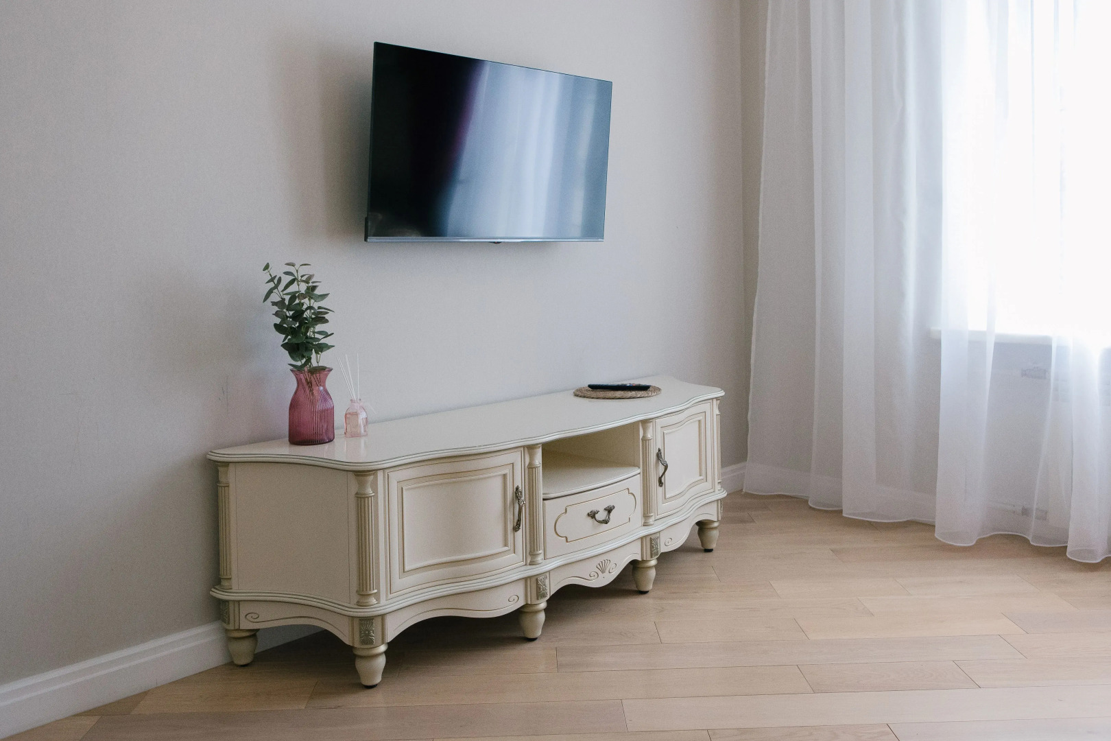 Квартира Большая трехкомнатная квартира с видом на Храм