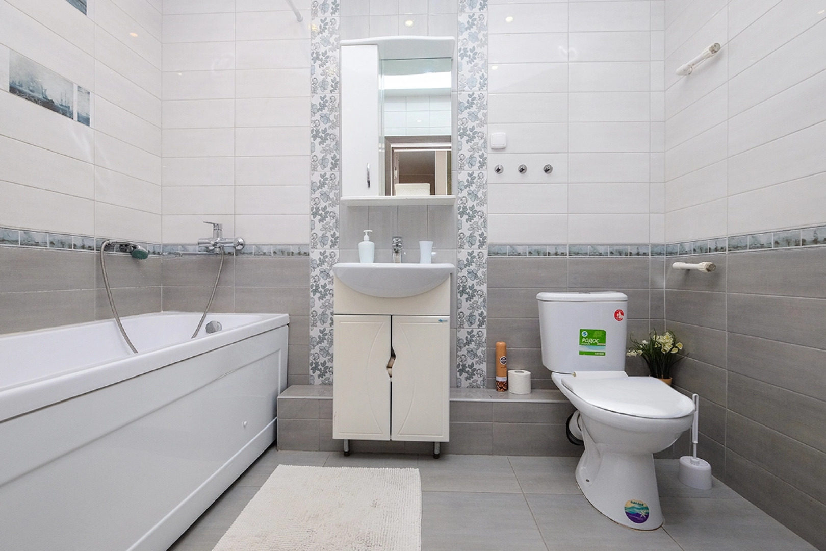 Апартаменты Квартирка-НСК на Немировича-Данченко 148/2