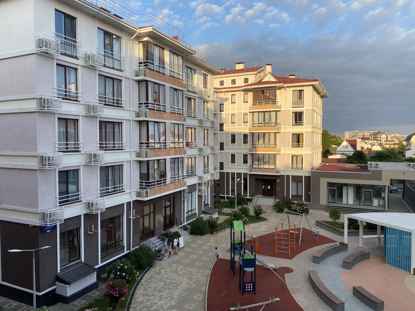 Апартаменты Сисайд на 65 лет Победы