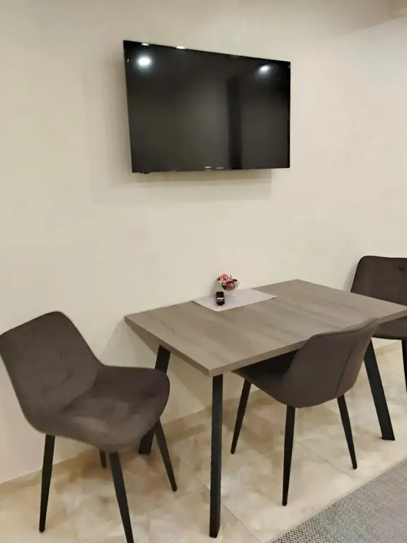 Апартаменты Комфорт в Сочи на Несебрской 14