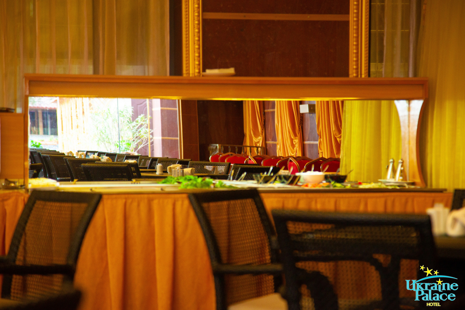 Отель Палас