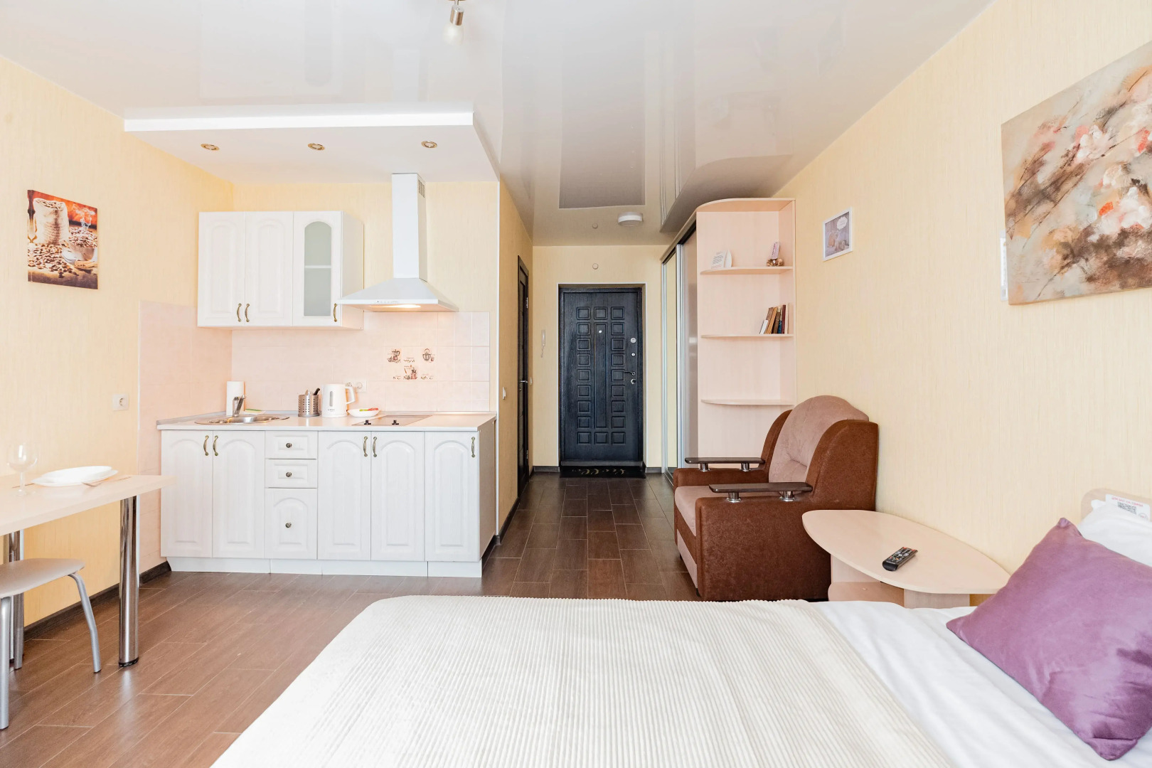 Апартаменты Петровские на Савиных, 4А