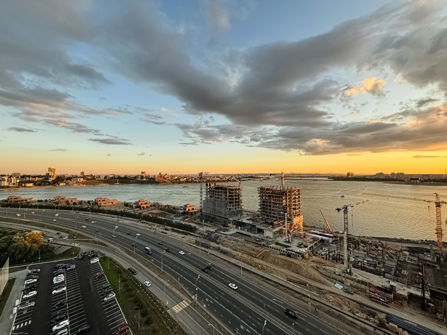 Апартаменты в ЖК Savin House с Панорамными Окнами