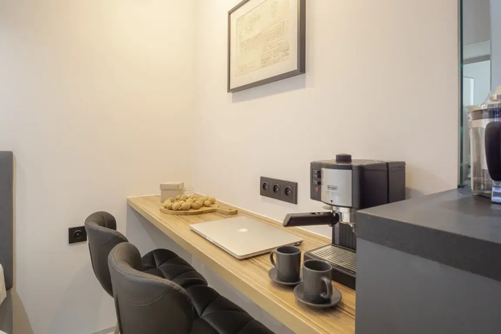 Апартаменты 1 GoldenRing, Суркова 20/6