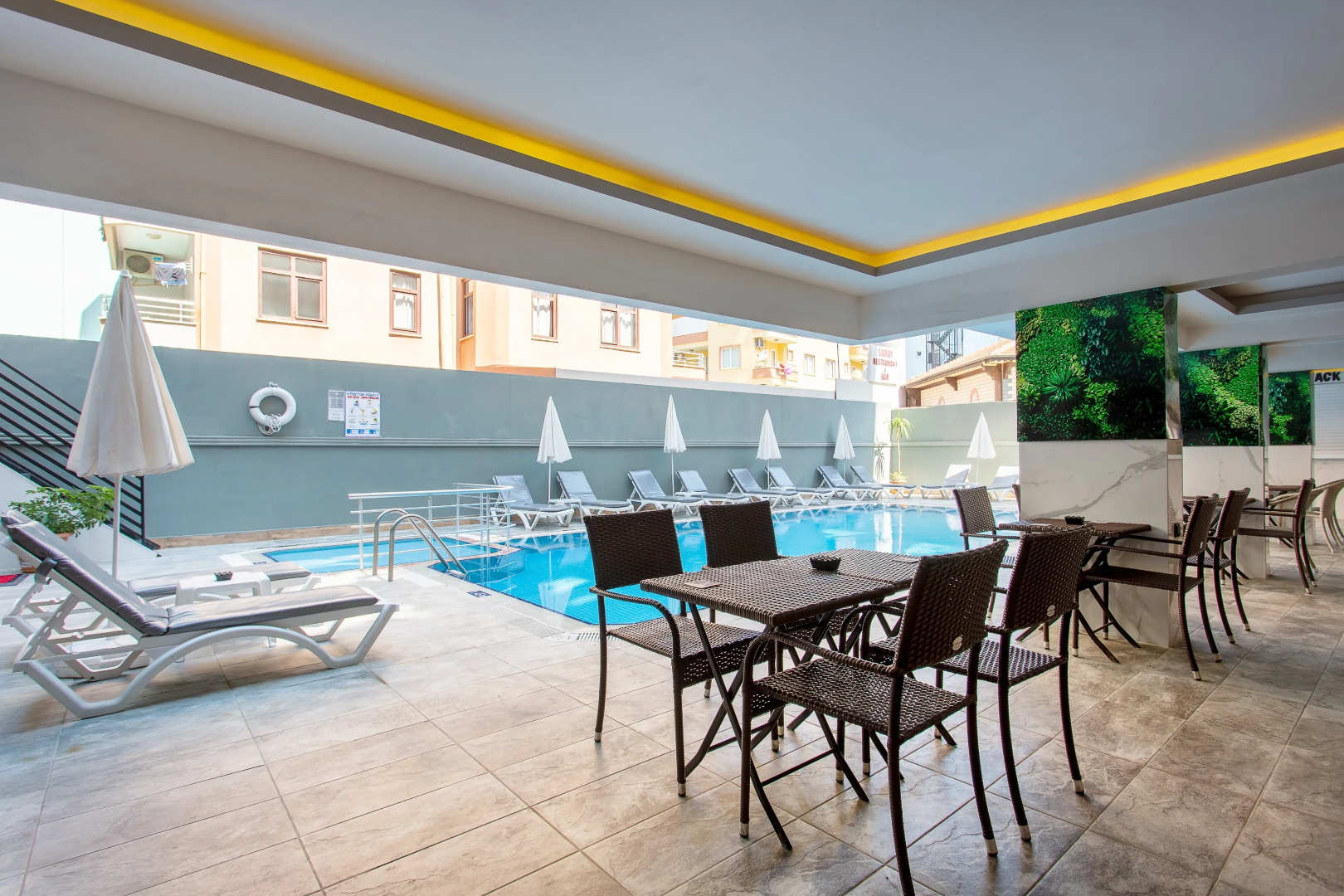 Отель Aslan City