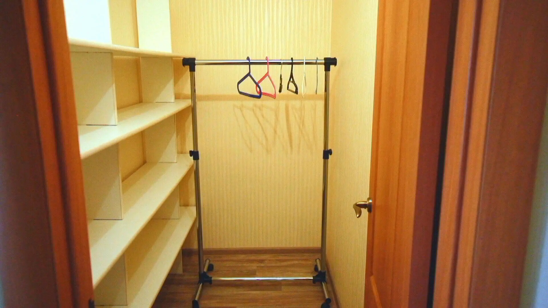 Квартира Двухкомнатная Квартира Около СВВАУЛ и АО ТяжМаш