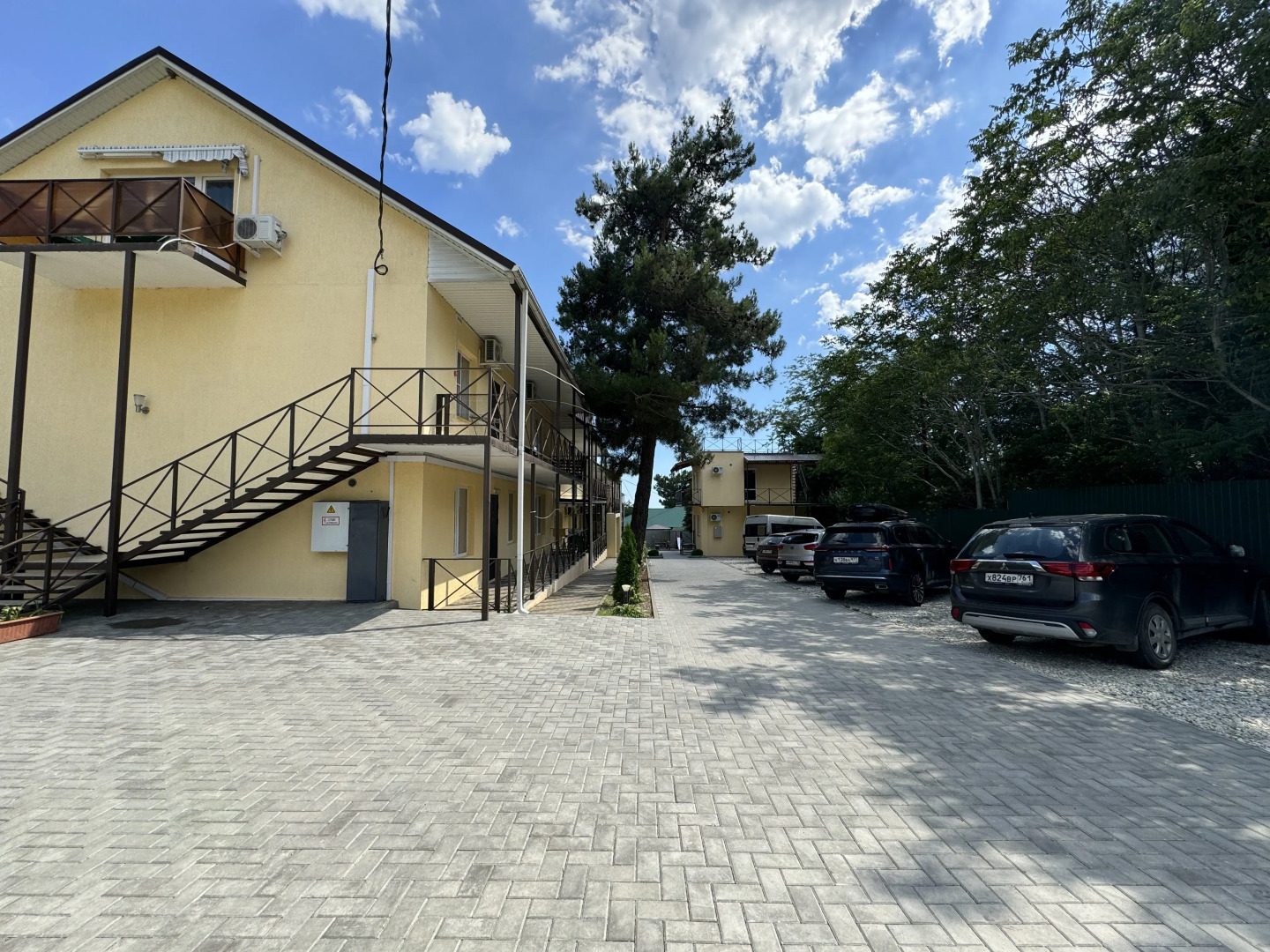 Апартаменты с видом на море, райское место для большой компании