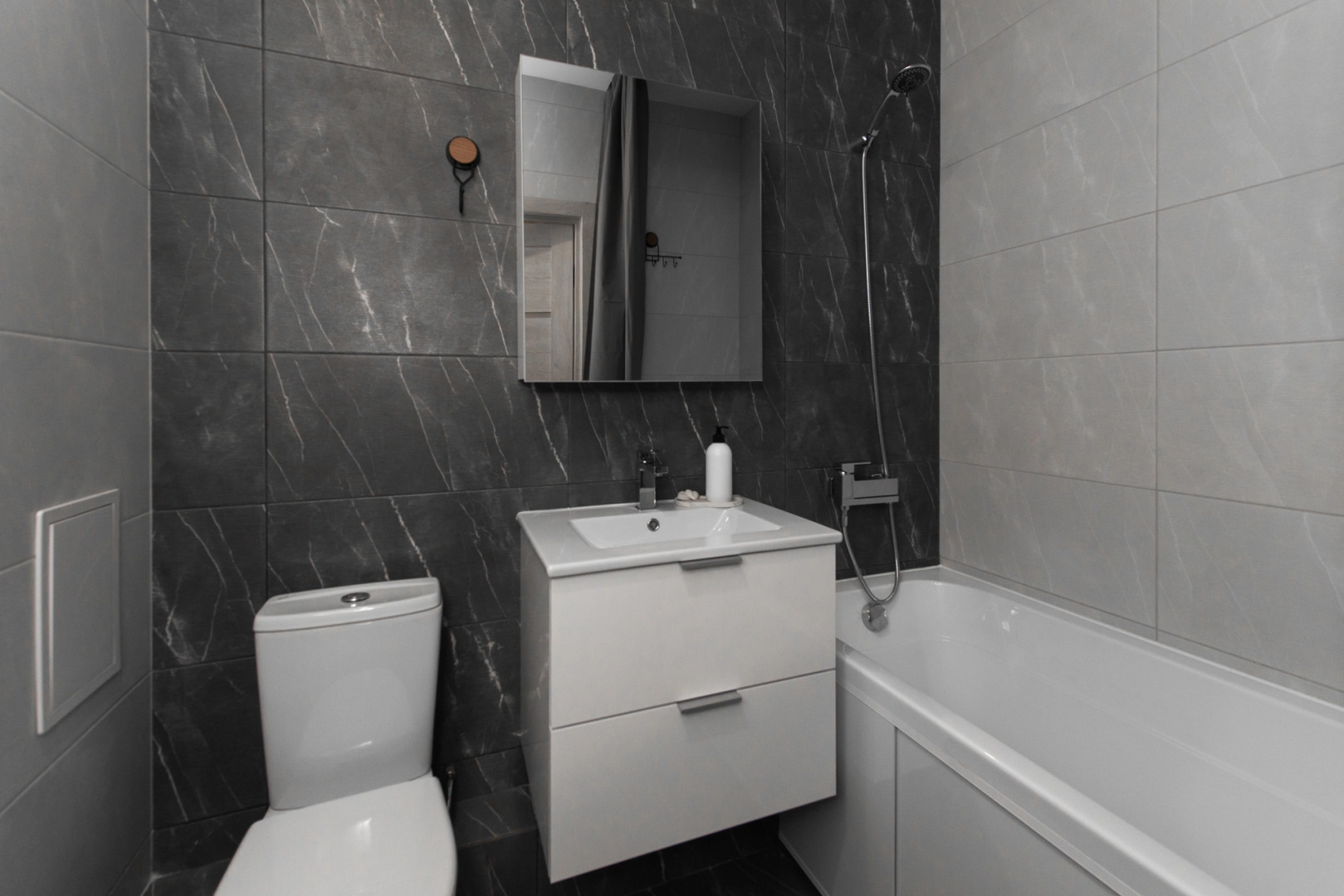 Апартаменты Unique Apart Канарейка напротив ЛДК и Кузбасс-Арены на 1-ой Заречной 9