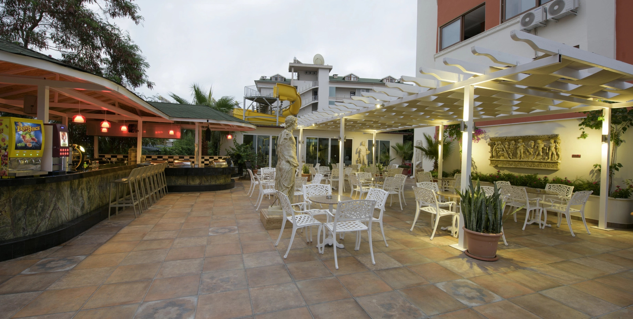 Отель Antique Roman Palace