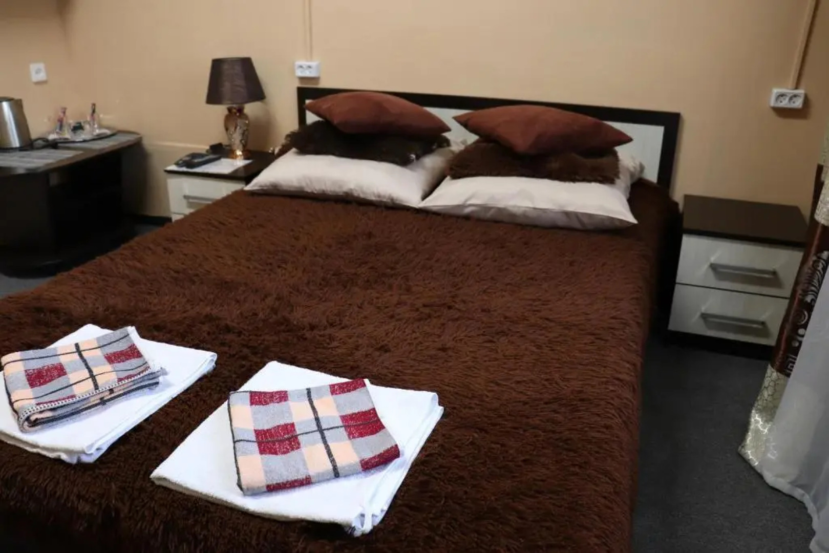 Отель Визит